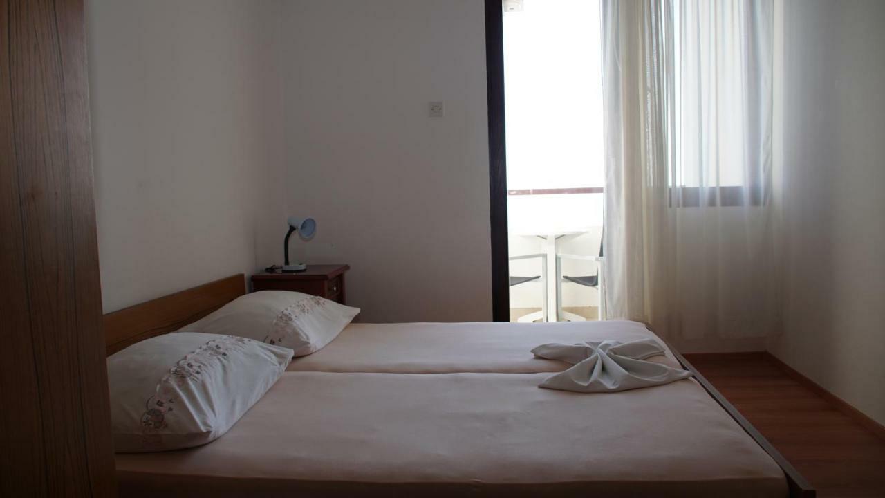 Apartmani Sipic , Bilo - Primošten Exterior foto